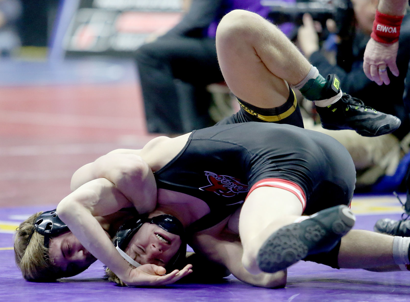 021519-qct-IA-HS-Wrestling-004